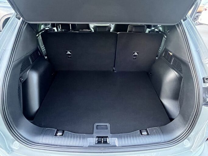 Ford Escape Titanium 2.5 FHEV 2025