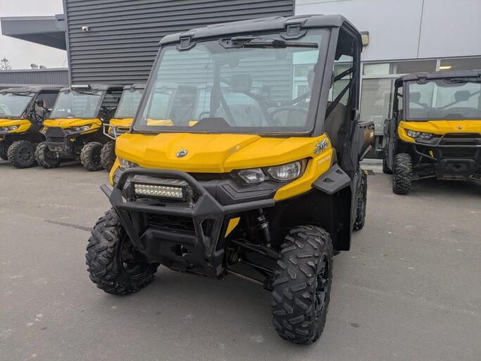 Can-Am Defender HD9 2022