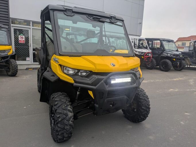 Can-Am Defender HD9 2022