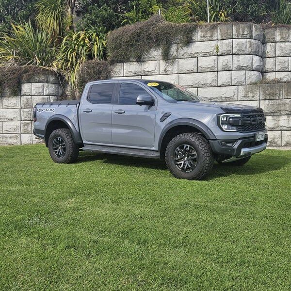 Ford Ranger Raptor 3.0P/4Wd/10At - Wow awesome looker with plenty of gru 2023