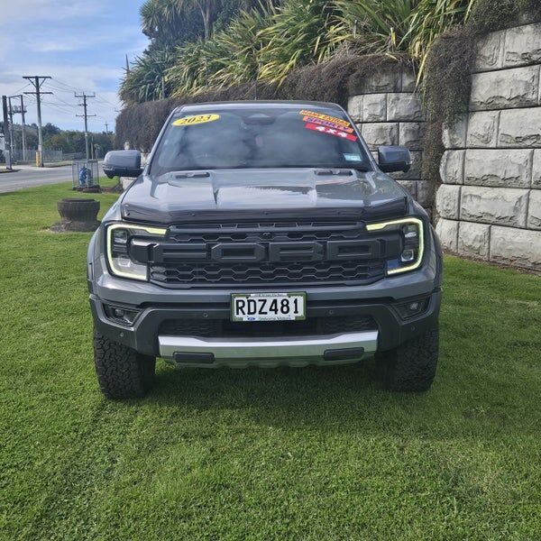 Ford Ranger Raptor 3.0P/4Wd/10At - Wow awesome looker with plenty of gru 2023