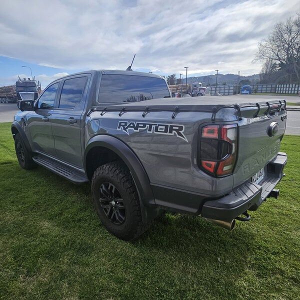 Ford Ranger Raptor 3.0P/4Wd/10At - Wow awesome looker with plenty of gru 2023