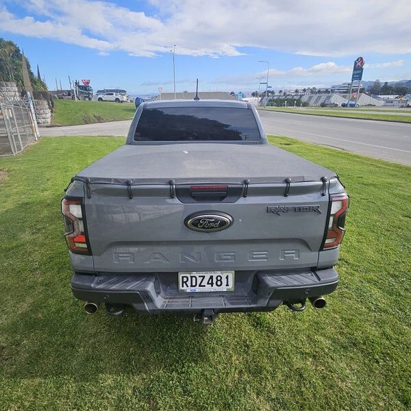 Ford Ranger Raptor 3.0P/4Wd/10At - Wow awesome looker with plenty of gru 2023