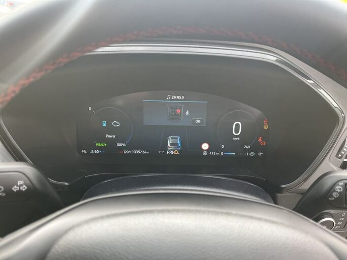 Ford Escape ST-Line X AWD FHEV 2025