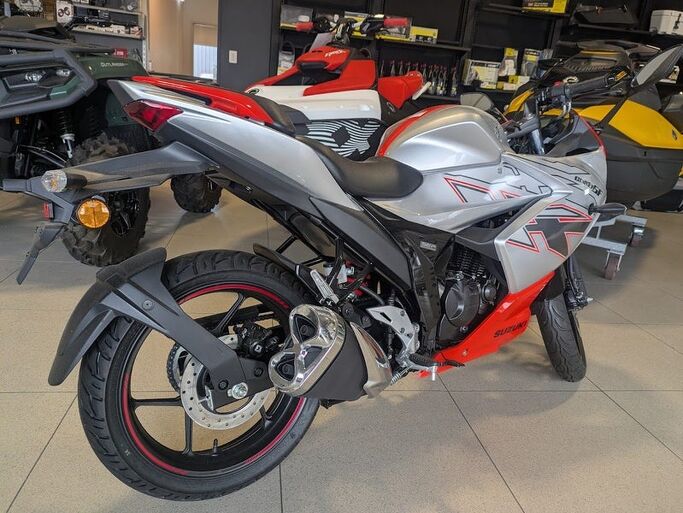 Suzuki GSX GSX150FRL 2024