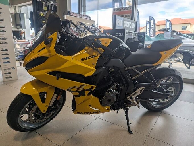 Suzuki GSX-8R 2025