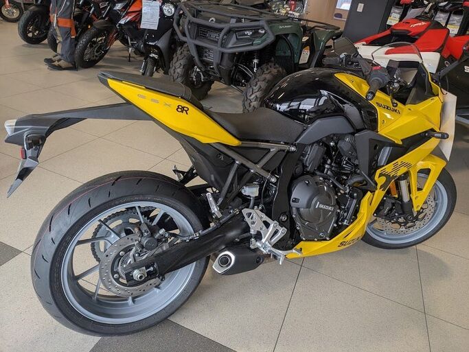 Suzuki GSX-8R 2025