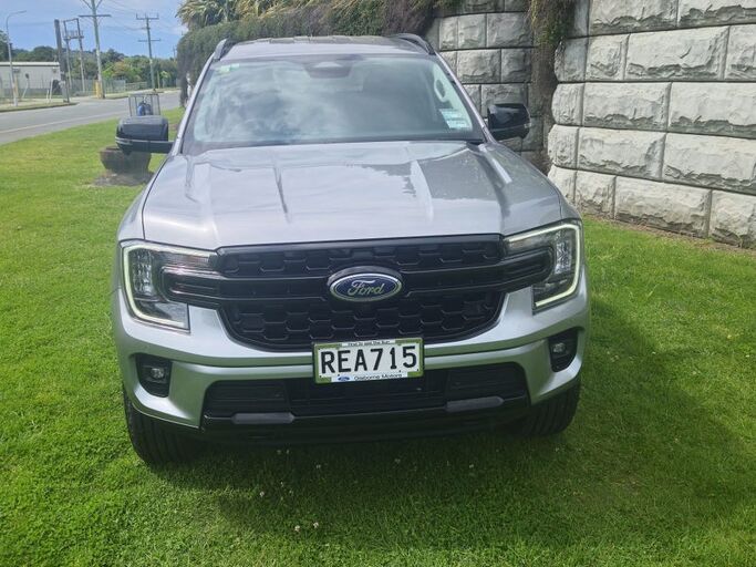 Ford Everest Sport 2.0D/4Wd/10At - As new and no on road costs save $$$ 2025