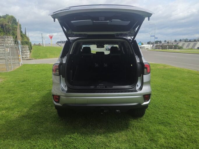 Ford Everest Sport 2.0D/4Wd/10At - As new and no on road costs save $$$ 2025