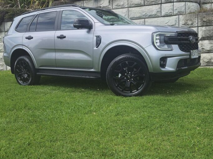 Ford Everest Sport 2.0D/4Wd/10At - As new and no on road costs save $$$ 2025