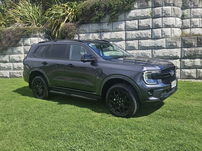Ford Everest Sport 2.0D/4Wd/10At - Great looking family Suv low ks 2024