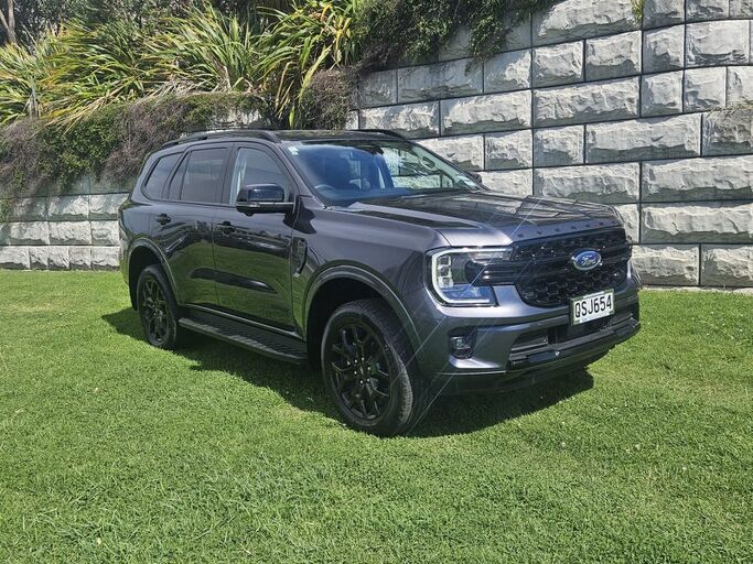 Ford Everest Sport 2.0D/4Wd/10At - Great looking family Suv low ks 2024