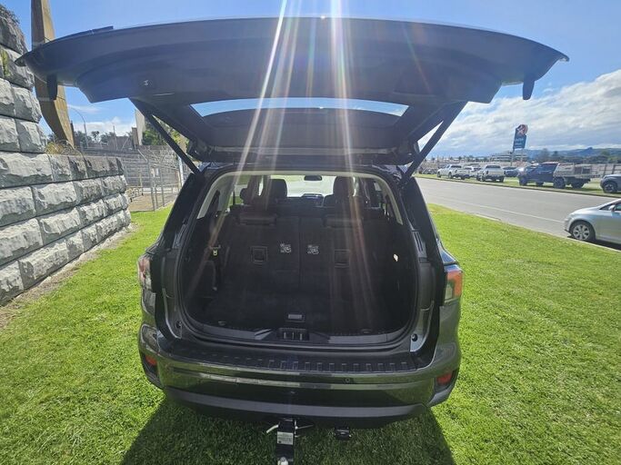Ford Everest Sport 2.0D/4Wd/10At - Great looking family Suv low ks 2024