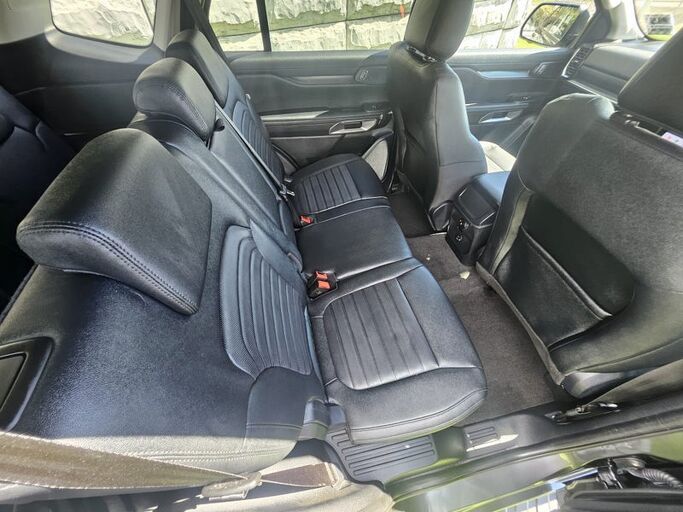 Ford Everest Sport 2.0D/4Wd/10At - Great looking family Suv low ks 2024
