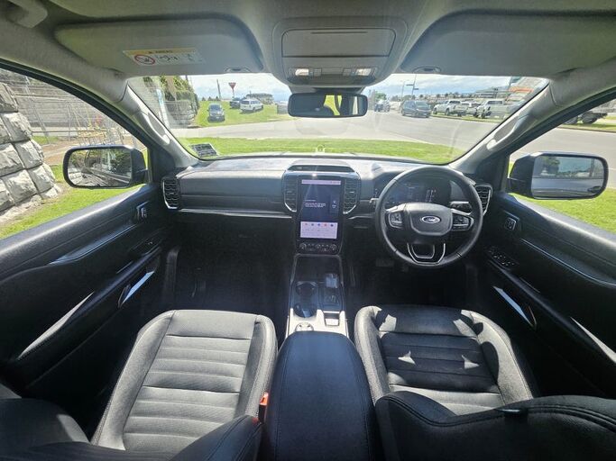 Ford Everest Sport 2.0D/4Wd/10At - Great looking family Suv low ks 2024