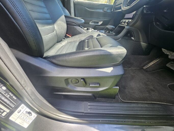 Ford Everest Sport 2.0D/4Wd/10At - Great looking family Suv low ks 2024