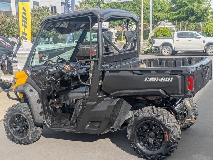 Can-Am Defender HD8 XU 2021