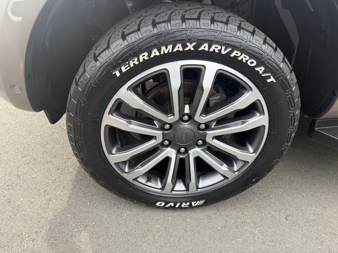 Ford Everest TITANIUM 2.0L DIESEL 7 SEATER SUV 4WD A 2019
