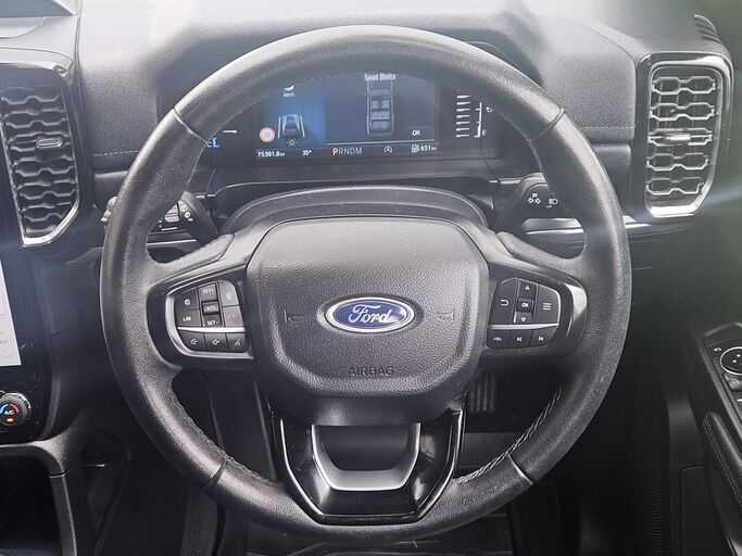 Ford Everest Car - Popular 3 litre v6 7 sweater 4wd 2023