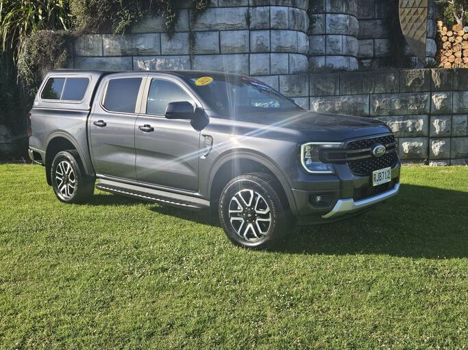 Ford Ranger Sport Double Cab W/S - As new with super low ks 2025