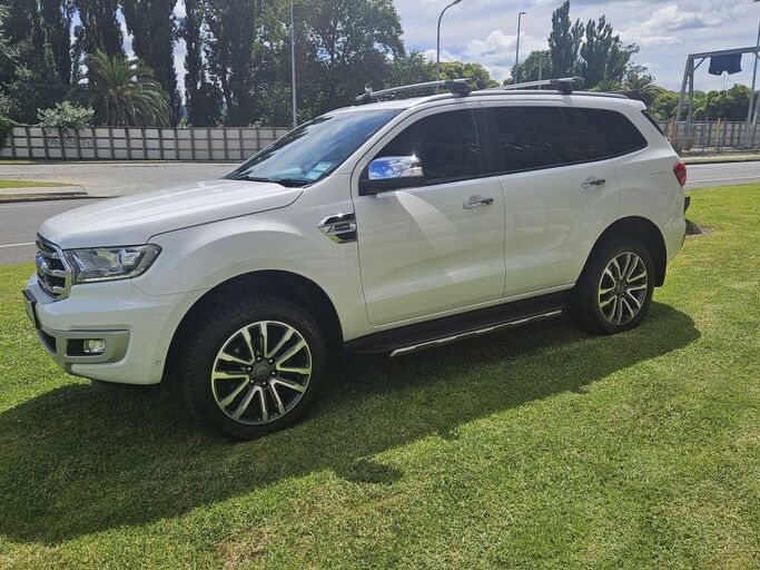 Ford Everest Titanium 2.0D/4Wd - sporty 7 seater 4wd just arrived 2019