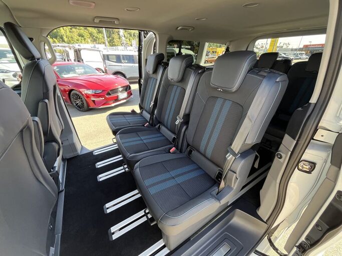 Ford Transit Tourneo Custom Sport 2025