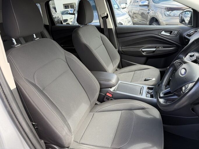 Ford Escape TREND 1.5L SUV 6AT 2020
