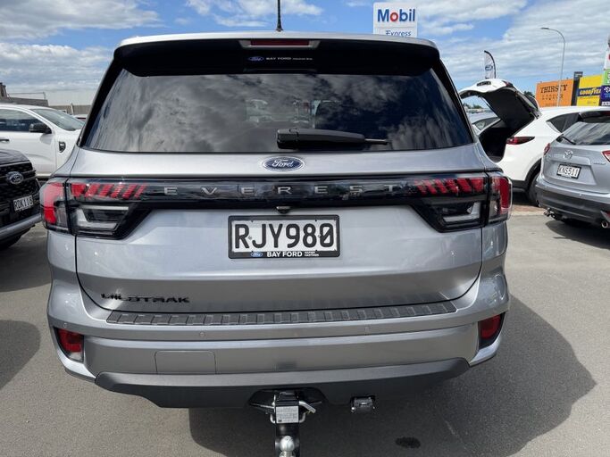 Ford Everest WILDTRAK 3.0L V6 4WD 7 SEATER SUV 10AT 2025
