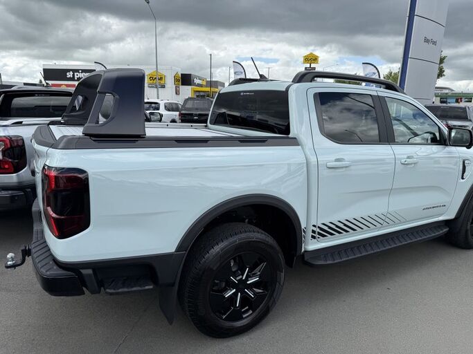 Ford Ranger STORMTRAK PHEV 2.3P 4WD UTE 10AT 2025
