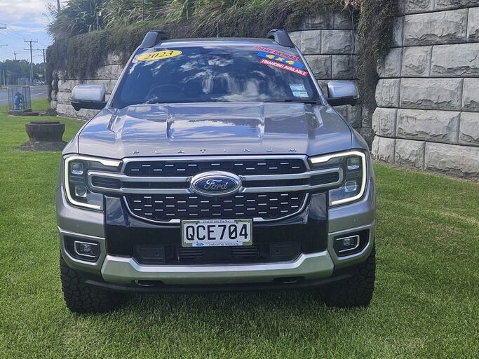 Ford Ranger Platinum 3.0D/4Wd - Top of the line 4wd model 2023