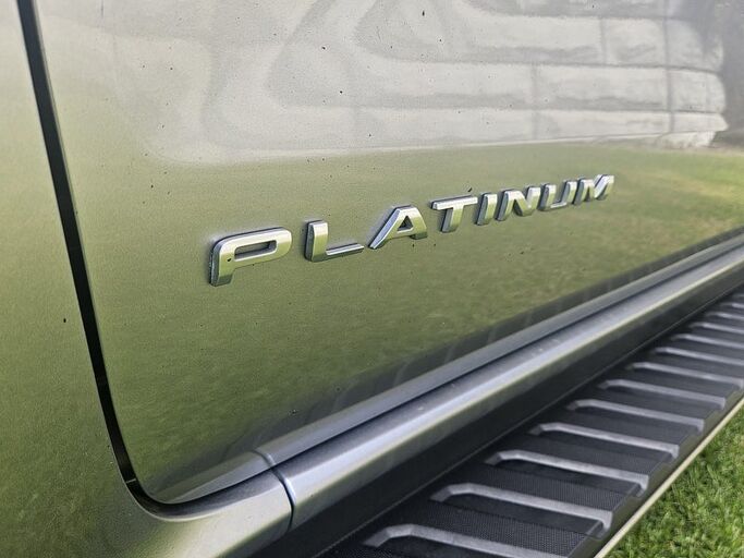 Ford Ranger Platinum 3.0D/4Wd - Top of the line 4wd model 2023