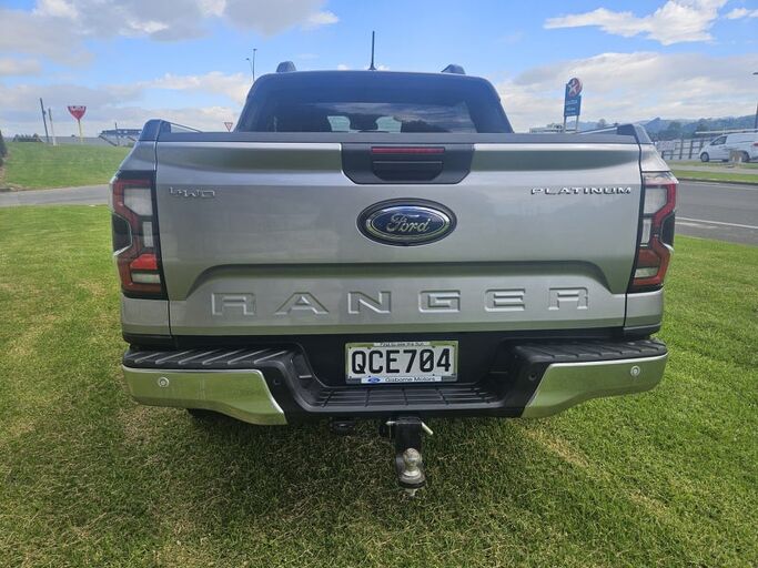 Ford Ranger Platinum 3.0D/4Wd - Top of the line 4wd model 2023