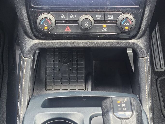 Ford Ranger Platinum 3.0D/4Wd - Top of the line 4wd model 2023