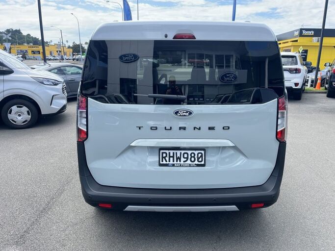 Ford Transit Courier Tourneo 1.0 Petrol 2025
