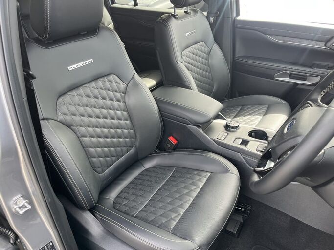 Ford Everest Platinum 3.0D 4WD 2025