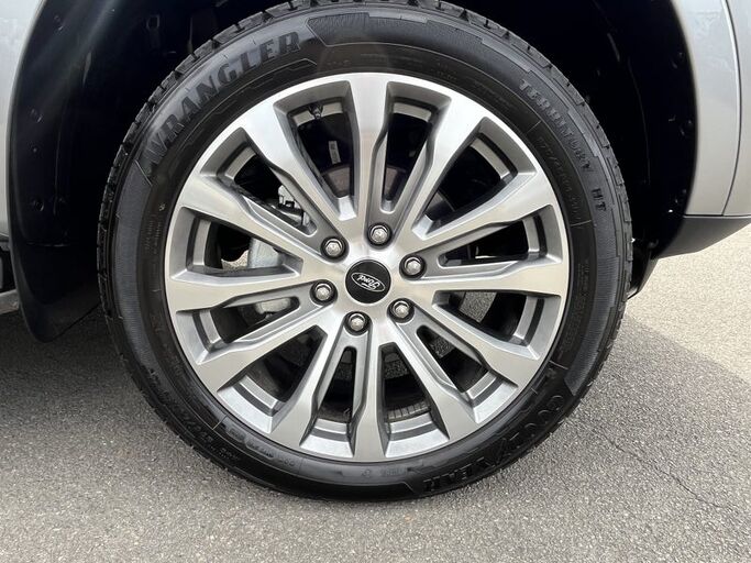 Ford Everest Platinum 3.0D 4WD 2025