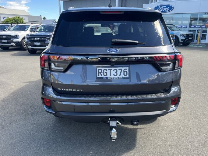 Ford Everest Platinum 3.0D 4WD 2025
