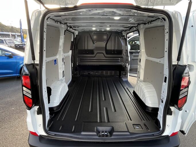 Ford Transit Custom 320 SWB 2.0D 2026