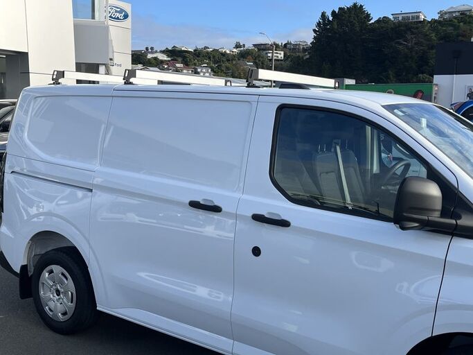 Ford Transit Custom 320 SWB 2.0D 2026