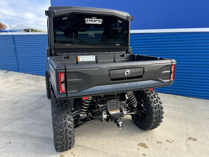 Can-Am Defender HD11 LTD 2026