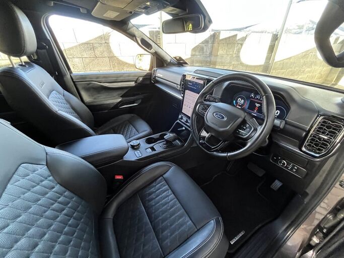 Ford Everest Platinum 3.0D V6 4WD 2025