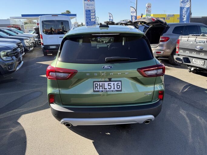 Ford Escape Titanium 2.5L FHEV SUV Auto 2025
