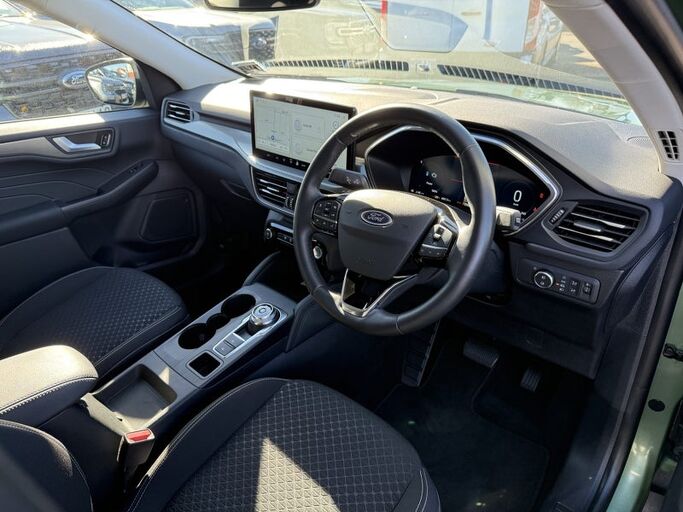 Ford Escape Titanium 2.5L FHEV SUV Auto 2025
