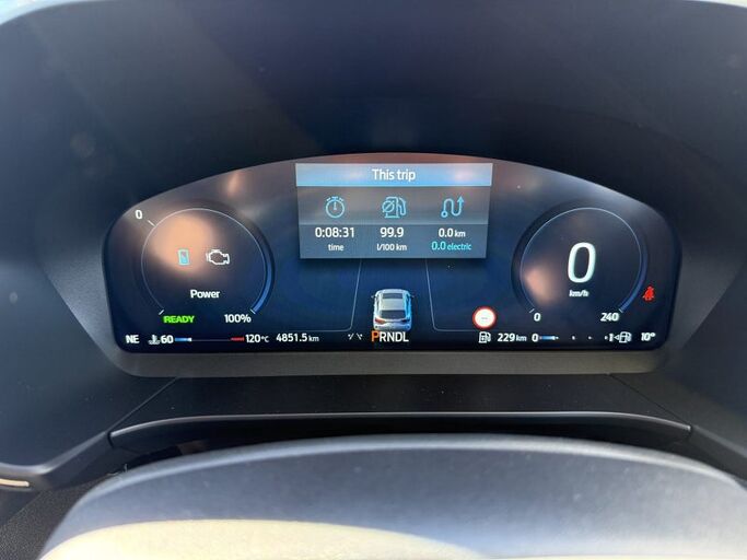 Ford Escape Titanium 2.5L FHEV SUV Auto 2025