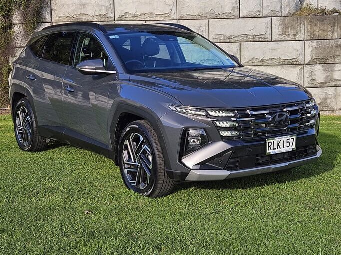 Hyundai Tucson 2.0 Elite 2.0P/6At - Super low ks as new and ready for the o 2025