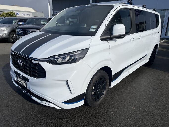 Ford Transit Tourneo Custom Sport 2025