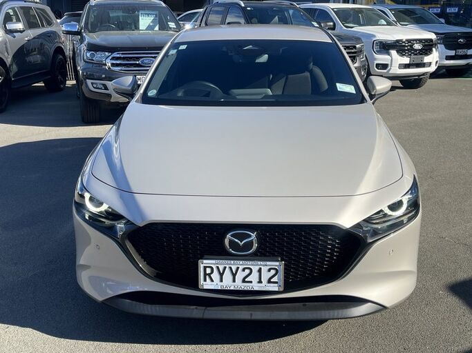 Mazda 3 E Skyactiv G 2023