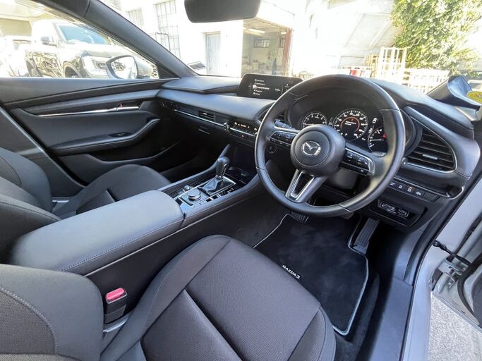 Mazda 3 E Skyactiv G 2023