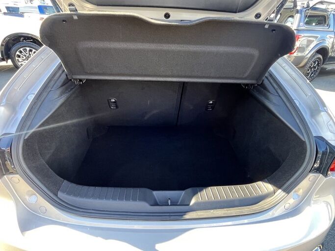 Mazda 3 E Skyactiv G 2023