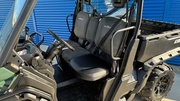 Can-Am HD9 UX  2023